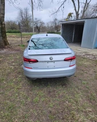 Volkswagen Passat cena 65000 przebieg: 53300, rok produkcji 2020 z Rypin małe 106